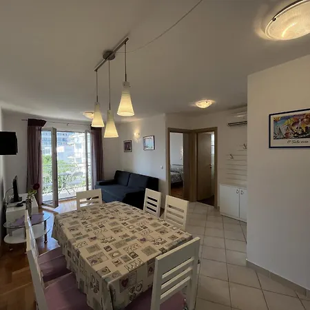 Diana Apartment