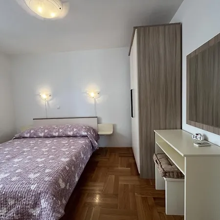 Apartament Diana *