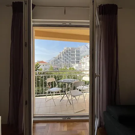 Diana Apartment *