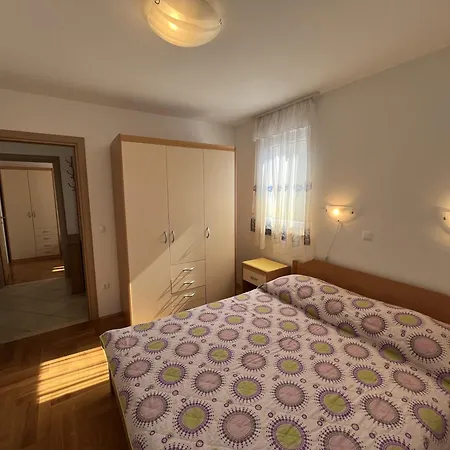 Apartment Diana Makarska